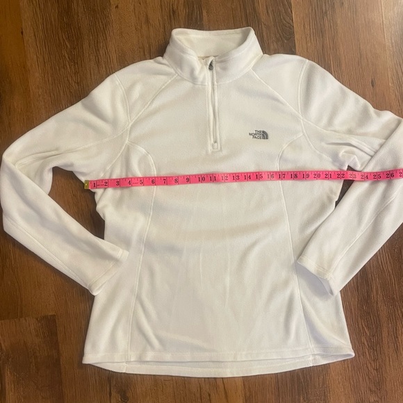 The North Face XL 1/4 Zip Sweater - Picture 3 of 7